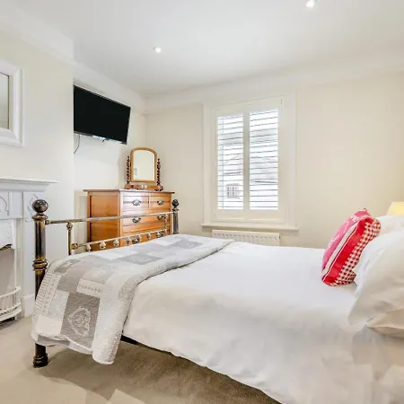 Holiday home The Blue House 18 Glynn Road Padstow